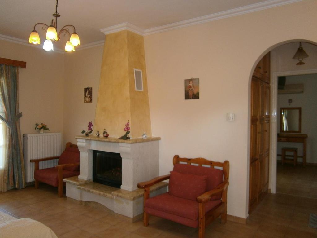 Athineos Kommeno (Corfu)