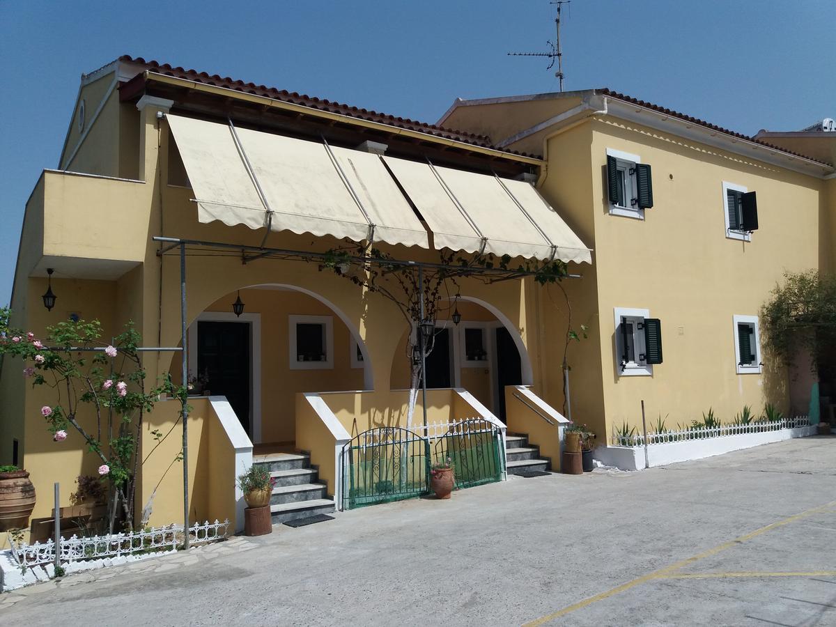 Athineos Daire *