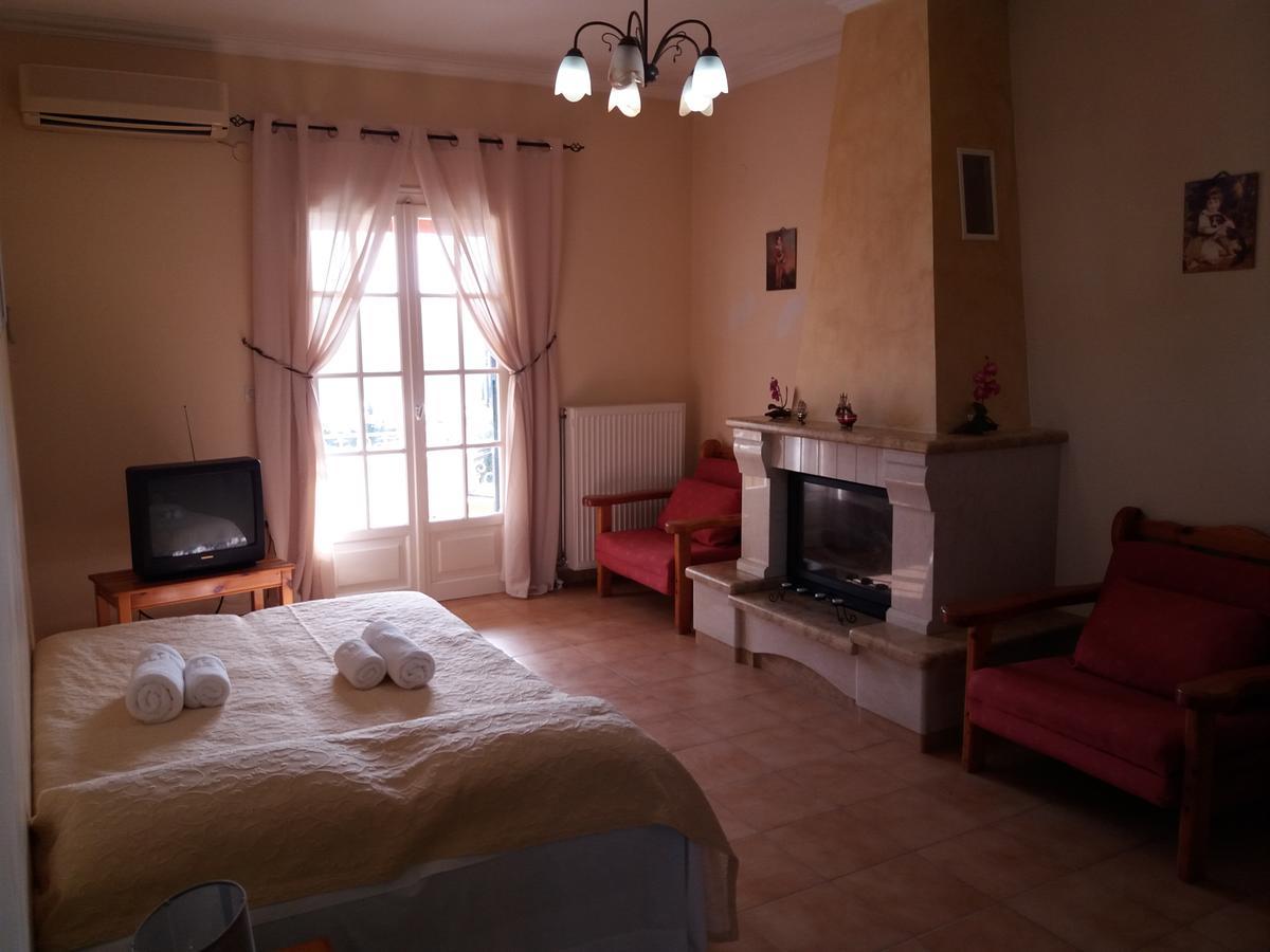 Athineos Daire *