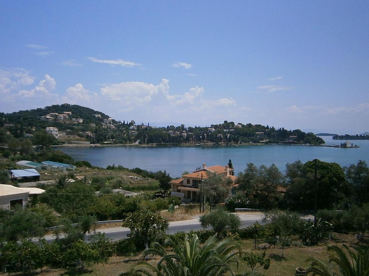Athineos * Kommeno (Corfu)